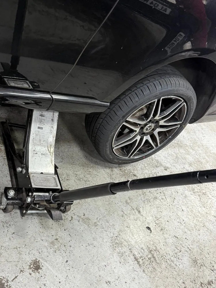 Inside the workshop at Park Royal Tyre & Alignment Centre