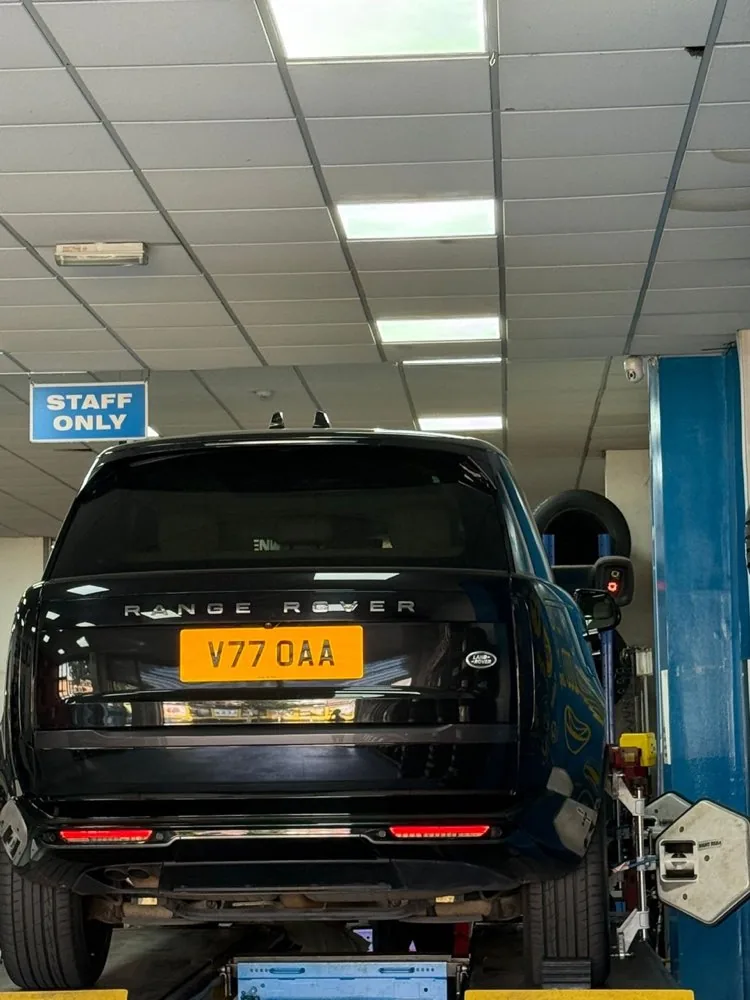 Hunter four-wheel alignment at Park Royal Tyre & Alignment Centre