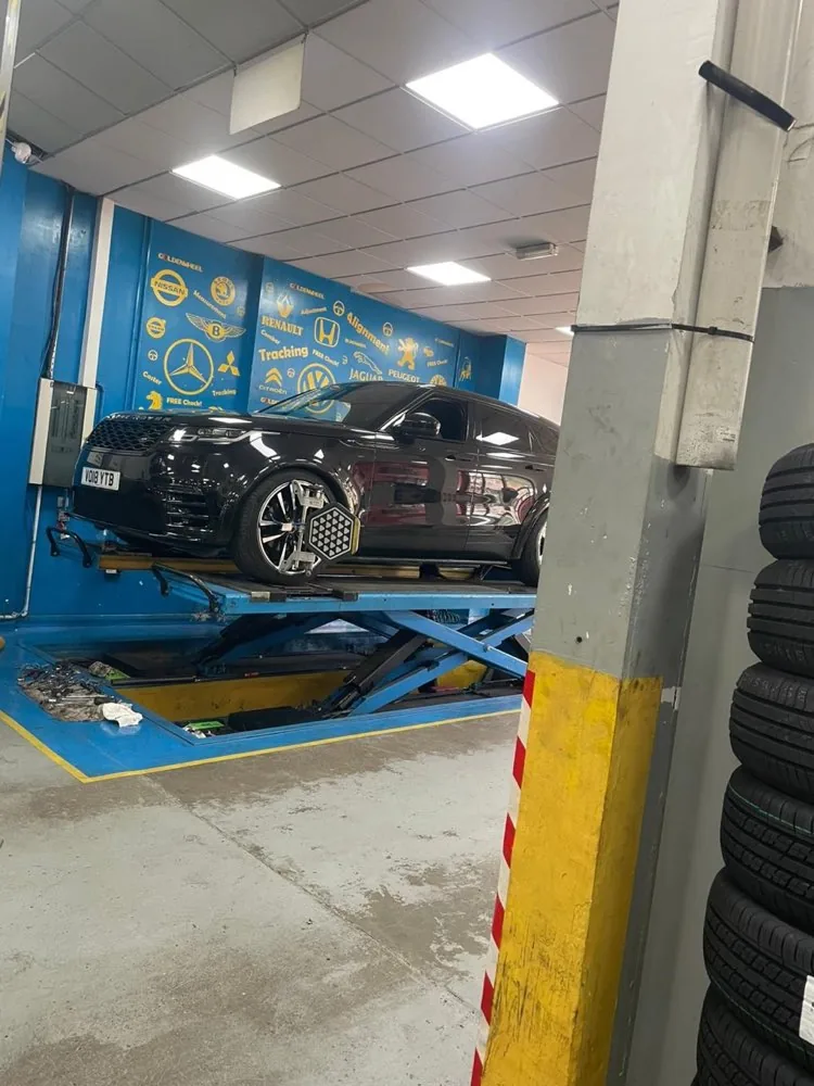 Full car service at Park Royal Tyre & Alignment Centre