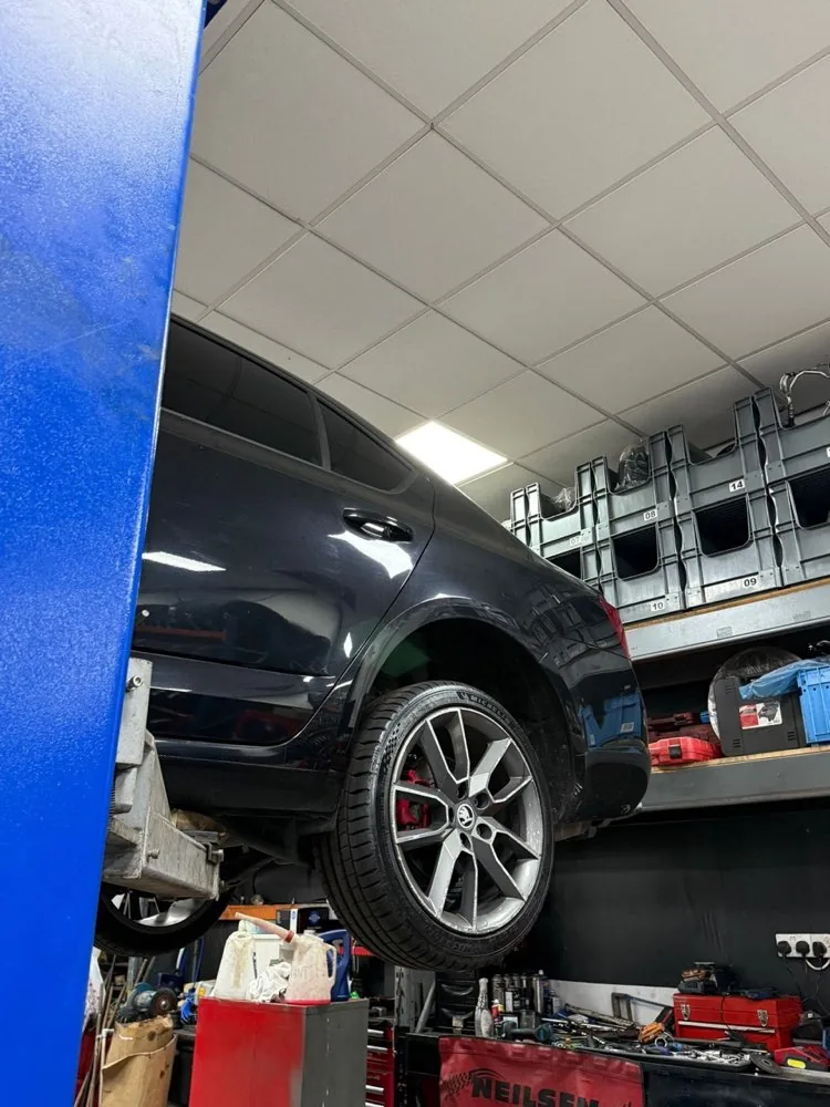 Engine bay service at Park Royal Tyre & Alignment Centre